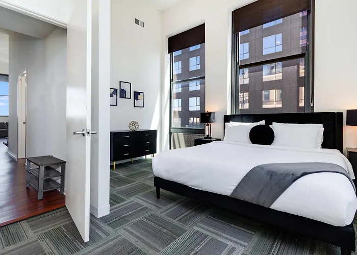 Apartment Downtown With Free In & Out Parking-2 Chicago